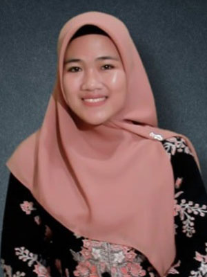 Risnawati, S.Sn. – Guru Muatan Lokal