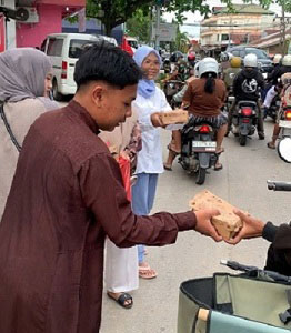 Kegiatan Berbagi Takjil SMAN 1 Sangatta Selatan 2026